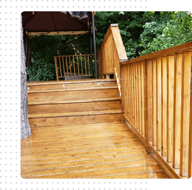 fence painting in vancouver